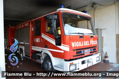 Iveco City2000 100E21 I serie
Vigili del Fuoco
Comando Provinciale di Modena
AutoPompaSerbatoio allestimento Iveco-Magirus
VF 21112
Parole chiave: Iveco City2000_100E21_Iserie VF21112 Santa_Barbara_VVF_2013