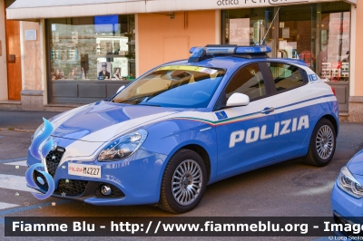 Alfa Romeo Nuova Giulietta restyle
Polizia di Stato
Polizia Stradale
Allestimento NCT
In scorta al
Giro della Romagna
Auto 2
POLIZIA M4227
Parole chiave: Alfa-Romeo Nuova_Giulietta_restyle POLIZIAM4227