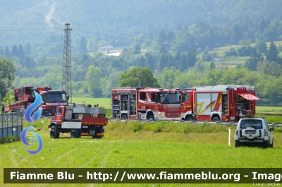 Vigili del Fuoco Villa Agnedo (TN)
Vigili del Fuoco
Distretto della Valsugana e Tesino
Corpo Volontario di Villa Agnedo (TN)
Intervento per incidente stradale
