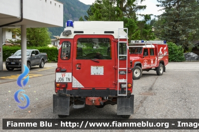 Land Rover Defender 90
Vigili del Fuoco
Unione distrettuale di Fassa
Corpo Volontario di Soraga (TN)
VF J06 TN
Parole chiave: Land-Rover Defender_90 VFJ06TN