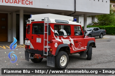 Land Rover Defender 90
Vigili del Fuoco
Unione distrettuale di Fassa
Corpo Volontario di Soraga (TN)
VF J06 TN
Parole chiave: Land-Rover Defender_90 VFJ06TN