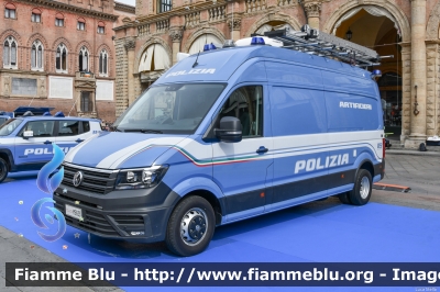 Volkswagen Crafter II serie
Polizia di Stato
Unità Artificieri
Allestimento Tekne
POLIZIA M6635
Festa della Polizia 2023
Parole chiave: Volkswagen Crafter_IIserie  POLIZIAM6635 Festa_della_Polizia_2023