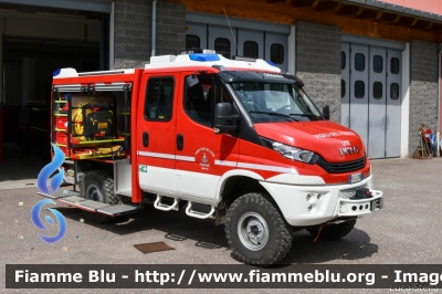 Iveco Daily 4x4 VI serie
Vigili del Fuoco
Unione Distrettuale della Val Di Sole
Corpo Volontario di Ossana (TN)
Allestimento Fulmix
VF 4L8 TN
Parole chiave: Iveco Daily_4x4_VIserie VF4L8TN