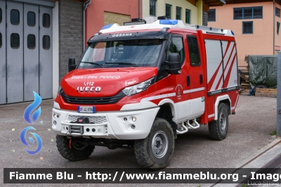 Iveco Daily 4x4 VI serie
Vigili del Fuoco
Unione Distrettuale della Val Di Sole
Corpo Volontario di Ossana (TN)
Allestimento Fulmix
VF 4L8 TN
Parole chiave: Iveco Daily_4x4_VIserie VF4L8TN