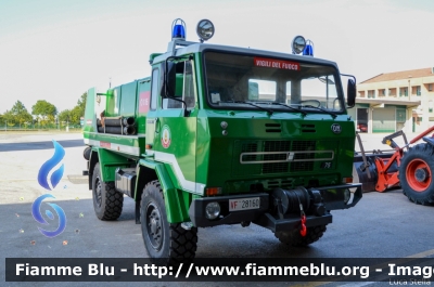 Iveco OM 75P
Vigili del Fuoco
Comando Provinciale di Ferrara
Allestimento Baribbi
Ex Corpo Forestale dello Stato
VF 28160
Parole chiave: Iveco OM 75P VF28160