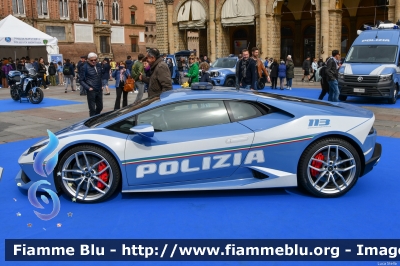 Lamborghini Huracán LP610-4
Polizia di Stato
Polizia Stradale
POLIZIA M2658
Festa della Polizia 2023
Parole chiave: Lamborghini Huracán_LP610-4  POLIZIAM2658 Festa_della_Polizia_2023