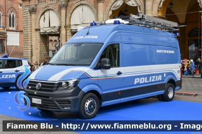 Volkswagen Crafter II serie
Polizia di Stato
Unità Artificieri
Allestimento Tekne
POLIZIA M6635
Festa della Polizia 2023
Parole chiave: Volkswagen Crafter_IIserie  POLIZIAM6635 Festa_della_Polizia_2023