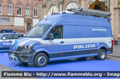 Volkswagen Crafter II serie
Polizia di Stato
Unità Artificieri
Allestimento Tekne
POLIZIA M6635
Festa della Polizia 2023
Parole chiave: Volkswagen Crafter_IIserie  POLIZIAM6635 Festa_della_Polizia_2023