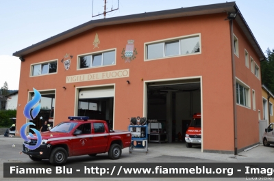 Volkswagen Amarok
Vigili del Fuoco
Distretto di Trento
Corpo Volontario di Lavarone
Allestimento scarrabile Kofler
VF 8K3 TN 
Parole chiave: Volkswagen Amarok VF8K3TN