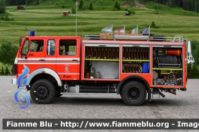 Mercedes-Benz 1222
Vigili del Fuoco
Unione Distrettuale di Fassa
Corpo di Pozza di Fassa (TN)
Allestimento Ziegler
VF C21 TN
Parole chiave: Mercedes-Benz 1222 VFC21TN