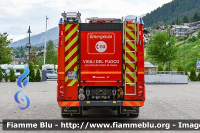 Scania P450
Vigili del Fuoco
Unione Distrettuale di Fassa
Corpo di Pozza di Fassa (TN)
Allestimento Rosenbauer
VF 1M0 TN
Parole chiave: Scania P450 VF1M0TN