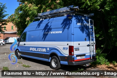 Volkswagen Crafter II serie
Polizia di Stato
Unità Artificieri
Allestimento Tekne
POLIZIA M6635
Parole chiave: Volkswagen Crafter_IIserie POLIZIAM6635