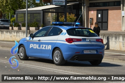 Alfa Romeo Nuova Giulietta restyle
Polizia di Stato
Polizia Stradale
Allestimento NCT
In scorta al
Giro della Romagna
Auto 2
POLIZIA M4227
Parole chiave: Alfa-Romeo Nuova_Giulietta_restyle POLIZIAM4227