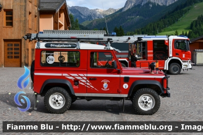 Land Rover Defender 90
Vigili del Fuoco
Unione Distrettuale di Fassa
Corpo di Pozza di Fassa (TN)
VF J59 TN
Parole chiave: Land-Rover Defender_90 VFJ59TN