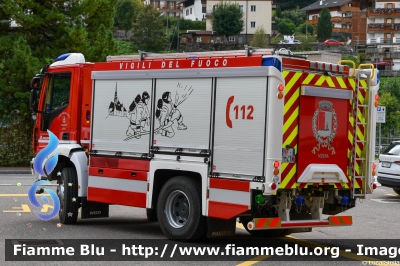 Iveco EuroCargo 150E32 4x4 IV serie
Vigili del Fuoco
Unione Distrettuale di Fiemme
Corpo Volontario di Moena (TN)
Allestimento Magirus
VF 1M4 TN
Parole chiave: Iveco EuroCargo_150E32_4x4_IVserie VF1M4TN