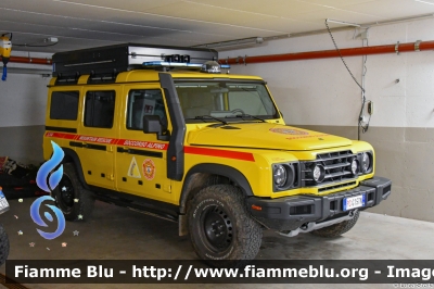 Ineos Granadier
Corpo Nazionale del Soccorso Alpino e Speleologico
Provincia Autonoma di Trento
Stazione di Moena
PC G15 TN
Parole chiave: Land-Rover Defender_110 Ineos Granadier PCA12TN PCG15TN