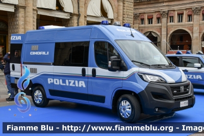 Fiat Ducato X290 restyle
Polizia di Stato
Unità Cinofile
POLIZIA M7539
Festa della Polizia 2023
Parole chiave: Fiat Ducato_X290_restyle POLIZIAM7539 Festa_della_Polizia_2023