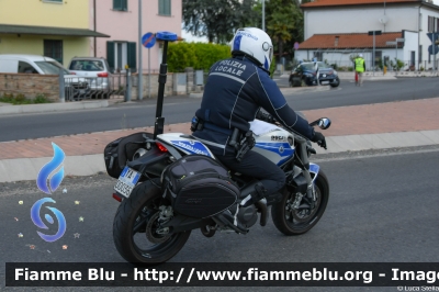 Ducati Monster
Polizia Locale
"Unione dei Comuni della Bassa Romagna"
Allestimento Bertazzoni
POLIZIA LOCALE YA 00036 
POLIZIA LOCALE YA 00037
Parole chiave: Ducati Monster POLIZIALOCALEYA00036  POLIZIALOCALEYA00037