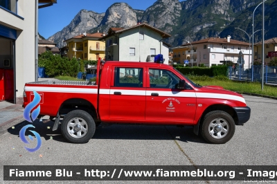 Mitsubishi L200 II serie
Vigili del Fuoco
Unione Distrettuale di Mezzolombardo
Corpo Volontario di Mezzolombardo (TN)
VF Z01 TN
Parole chiave: Mitsubishi L200_IIserie VFZ01TN