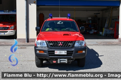 Mitsubishi L200 II serie
Vigili del Fuoco
Unione Distrettuale di Mezzolombardo
Corpo Volontario di Mezzolombardo (TN)
VF Z01 TN
Parole chiave: Mitsubishi L200_IIserie VFZ01TN