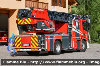  Scania P320
Vigili del Fuoco
Unione Distrettuale di Fassa 
Assegnata al corpo di Pozza di Fassa (TN)
Allestimento Rosenbauer
VF 4W5 TN
Parole chiave:  Scania P320 VF4W5TN 