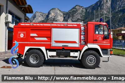 Man LE 10.220 4x4
Vigili del Fuoco
Unione Distrettuale di Mezzolombardo
Corpo Volontario di Mezzolombardo (TN)
Allestimento Kolfer Fahrzeugbau
VF 4A4 TN
Parole chiave: Man LE_10.220_4x4 VF4A4TN