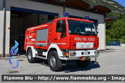 Man LE 10.220 4x4
Vigili del Fuoco
Unione Distrettuale di Mezzolombardo
Corpo Volontario di Mezzolombardo (TN)
Allestimento Kolfer Fahrzeugbau
VF 4A4 TN
Parole chiave: Man LE_10.220_4x4 VF4A4TN