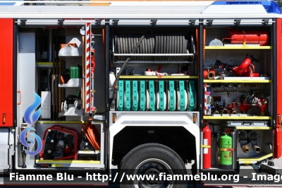 Volvo FMX 420 4x4 I serie
Vigili del Fuoco
Unione Distrettuale di Mezzolombardo
Corpo Volontario di Mezzolombardo (TN)
Allestimento Brandshutz - Rosenbauer
VF 7E3 TN
Parole chiave: Volvo FMX_420_4x4_Iserie VF7E3TN