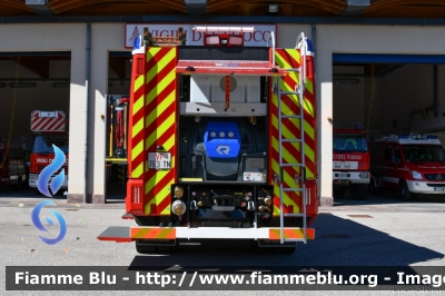 Volvo FMX 420 4x4 I serie
Vigili del Fuoco
Unione Distrettuale di Mezzolombardo
Corpo Volontario di Mezzolombardo (TN)
Allestimento Brandshutz - Rosenbauer
VF 7E3 TN
Parole chiave: Volvo FMX_420_4x4_Iserie VF7E3TN