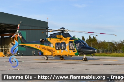 Agusta Westland AW169
Guardia di Finanza
Reparto Operativo Aereonavale
Volpe 502 
Parole chiave: Agusta-Westland AW169 Volpe 502 