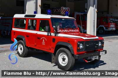 Land Rover Defender 110
Vigili del Fuoco
Unione Distrettuale di Mezzolombardo
Corpo Volontario di Mezzolombardo (TN)
VF K97 TN
Parole chiave: Land-Rover Defender_110 VFK97TN