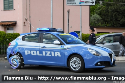 Alfa Romeo Nuova Giulietta restyle
Polizia di Stato
Polizia Stradale
Allestimento NCT
In scorta al
Giro della Romagna
Auto 2
POLIZIA M4227
Parole chiave: Alfa-Romeo Nuova_Giulietta_restyle POLIZIAM4227