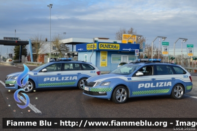 Skoda Octavia Wagon V serie
Polizia di Stato
Polizia Stradale
Allestimento Focaccia
Decorazione Grafica Artlantis
POLIZIA M5240
POLIZIA M4735
Parole chiave: Skoda Octavia_Wagon_Vserie POLIZIAM5240 POLIZIAM4735