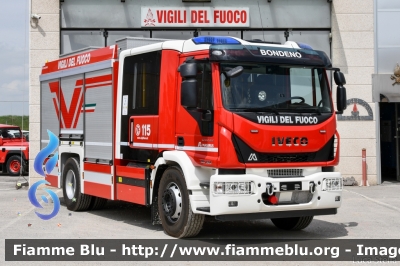 Iveco EuroCargo 180E32 IV serie
Vigili del Fuoco
Comndo Provinciale di Ferrara
Distaccamento Volontario di Bondeno
AutoPompaSerbatoio allestimento Iveco-Magirus
VF 30989
Parole chiave: Iveco EuroCargo_180E32_IVserie VF30989