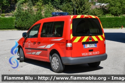 Volkswagen Caddy III serie
Vigili del Fuoco
Unione Distrettuale di Mezzolombardo
Corpo Volontario di Mezzolombardo (TN)
VF 9H9 TN
Parole chiave: Volkswagen Caddy_IIIserie VF9H9TN