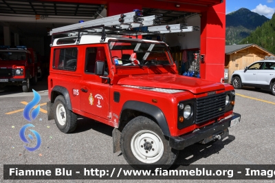 Land Rover Defender 90
Vigili del Fuoco
Unione distrettuale di Fassa
Corpo Volontario di Campitello di Fassa (TN)
VF H59 TN
Parole chiave: Land-Rover Defender_90 VFH59TN