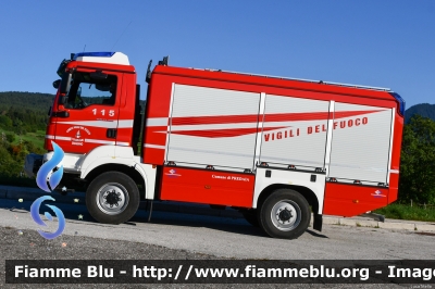 Man TGM 13.290 4x4 III serie
Vigili del Fuoco
Unione distrettuale di Cles
Corpo Volontario di Smarano (TN)
Allestimento BAI
VF 6D5 TN
Parole chiave: Man TGM_13.290_4x4_IIIserie VF6D5TN