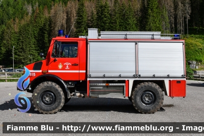 Mercedes-Benz Unimog 1250
Vigili del Fuoco
Unione distrettuale di Fassa
Corpo Volontario di Campitello di Fassa (TN)
Allestimento Calabrese
VF G40TN
Parole chiave: Mercedes-Benz Unimog 1250 VFG40TN