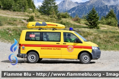 Volkswagen Transporter T5
Corpo Nazionale del Soccorso Alpino e Speleologico
Provincia Autonoma di Trento
Stazione di Vermiglio
PC C48 TN
Parole chiave: Volkswagen Transporter_T5 PCC48TN