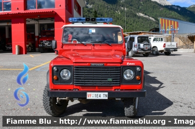 Land Rover Defender 130
Vigili del Fuoco
Unione distrettuale di Fassa
Corpo Volontario di Campitello di Fassa (TN)
Allestimento Fulmix
VF 1E4 TN
Parole chiave: Land_Rover Defender_130 VF1E4TN