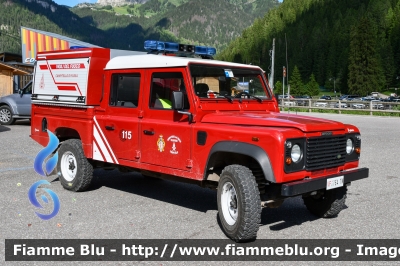 Land Rover Defender 130
Vigili del Fuoco
Unione distrettuale di Fassa
Corpo Volontario di Campitello di Fassa (TN)
Allestimento Fulmix
VF 1E4 TN
Parole chiave: Land_Rover Defender_130 VF1E4TN