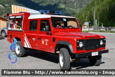 Land Rover Defender 130
Vigili del Fuoco
Unione distrettuale di Fassa
Corpo Volontario di Campitello di Fassa (TN)
Allestimento Fulmix
VF 1E4 TN
Parole chiave: Land_Rover Defender_130 VF1E4TN