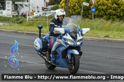 Yamaha FJR 1300 II serie
Polizia di Stato
Polizia Stradale
Allestimento Elevox
in scorta al Giro d'Italia 2021
Parole chiave: Yamaha FJR_1300_IIserie POLIZIAG3131 Giro_D_Italia_2021