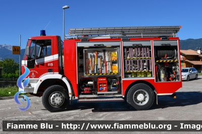  Iveco EuroCargo 135E23 4x4 I serie
Vigili del Fuoco
Unione distrettuale di Cles
Corpo Volontario di Coredo (TN)
Allestimento Fulmix
VF E57 TN
Parole chiave:  Iveco EuroCargo_135E23_4x4_Iserie