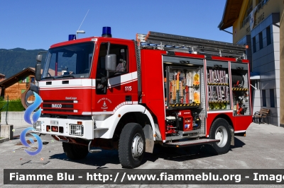  Iveco EuroCargo 135E23 4x4 I serie
Vigili del Fuoco
Unione distrettuale di Cles
Corpo Volontario di Coredo (TN)
Allestimento Fulmix
VF E57 TN
Parole chiave:  Iveco EuroCargo_135E23_4x4_Iserie