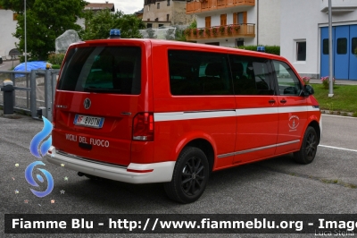 Volkswagen Transporter T6.1
Vigili del Fuoco
Unione Distrettuale della Val Di Sole
Veicolo ospitato dal corpo di Terzolas (TN)
Allestimento Naiks
VF 8V0 TN
Parole chiave: Volkswagen Transporter_T6.1 VF8V0TN