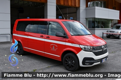 Volkswagen Transporter T6.1
Vigili del Fuoco
Unione Distrettuale della Val Di Sole
Veicolo ospitato dal corpo di Terzolas (TN)
Allestimento Naiks
VF 8V0 TN
Parole chiave: Volkswagen Transporter_T6.1 VF8V0TN