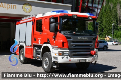 Scania P400 4x4
Vigili del Fuoco
Unione distrettuale di Fassa
Corpo Volontario di Canazei (TN)
Allestimento Brandus Rosenbauer
VF 6E7 TN
Parole chiave: Scania P400_4x4 VF6E7TN