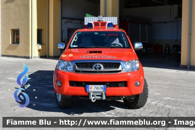 Toyota Hilux III serie
Vigili del Fuoco
Unione distrettuale di Cles
Corpo Volontario di Coredo (TN)
VF 7H6 TN
Parole chiave: Toyota Hilux III serie VF7H6TN