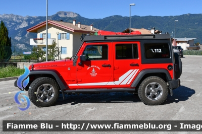 Jeep Rubicon
Vigili del Fuoco
Unione distrettuale di Cles
Corpo Volontario di Coredo (TN)
VF 4L5 TN
Parole chiave: Jeep Rubicon VF4L5TN